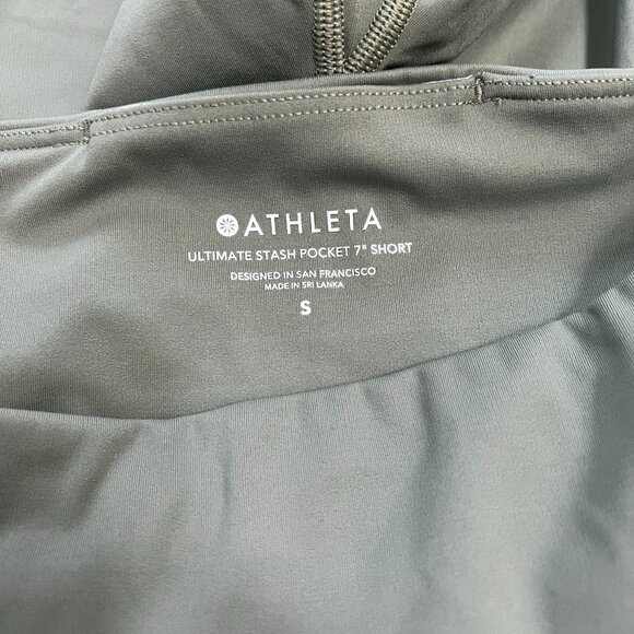 Athleta: Good Condition Ultimate Stash Pocket 7" Short - Picture 6 of 9